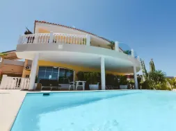 Beheizter Pool bei Casa Martini